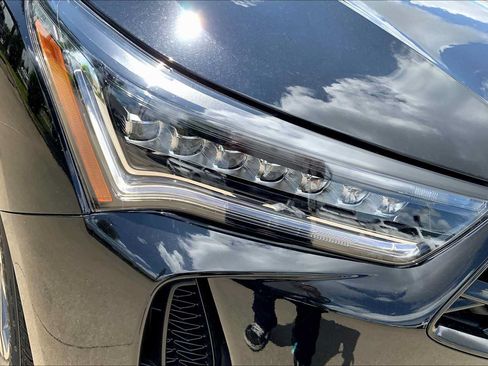 Used 2025 Acura RDX SH-AWD w/ Technology Package image 13