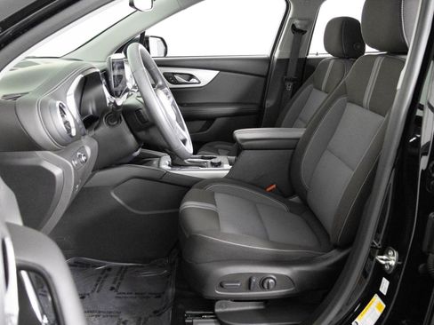 Certified 2023 Chevrolet Blazer LT w/ Convenience Package image 19