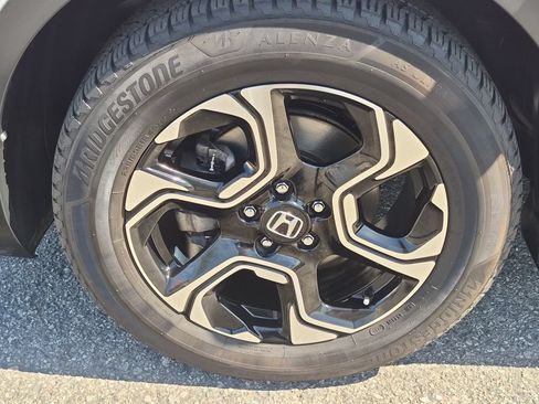 Used 2019 Honda CR-V Touring image 12