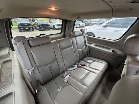 Used 2006 GMC Yukon XL Denali AWD/4WD image 30
