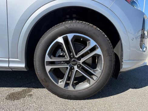 Used 2025 Audi Q5 Premium Plus AWD/4WD image 17