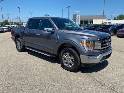Used 2023 Ford F150 Lariat w/ Trailer Tow Package AWD/4WD image 8