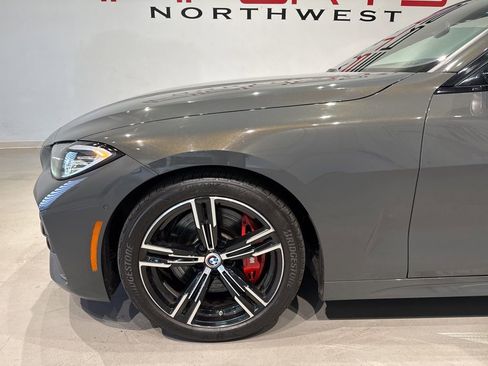 Used 2021 BMW M440i Convertible w/ Premium Package image 7