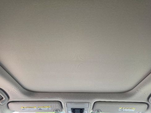 Used 2025 Honda Pilot Elite image 31