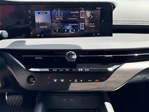 New 2025 Nissan Murano SV image 11