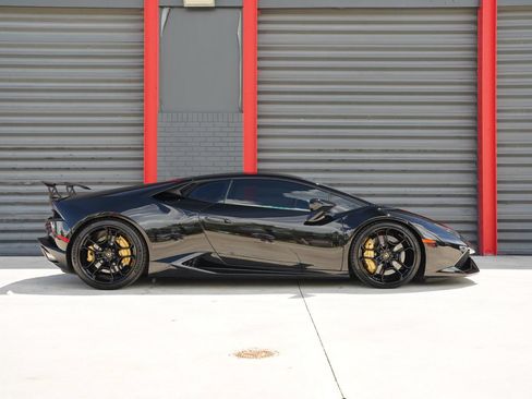 Used 2016 Lamborghini Huracan LP 610-4 AWD/4WD image 7
