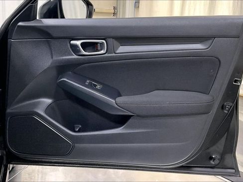 Used 2025 Honda Civic Sport image 24