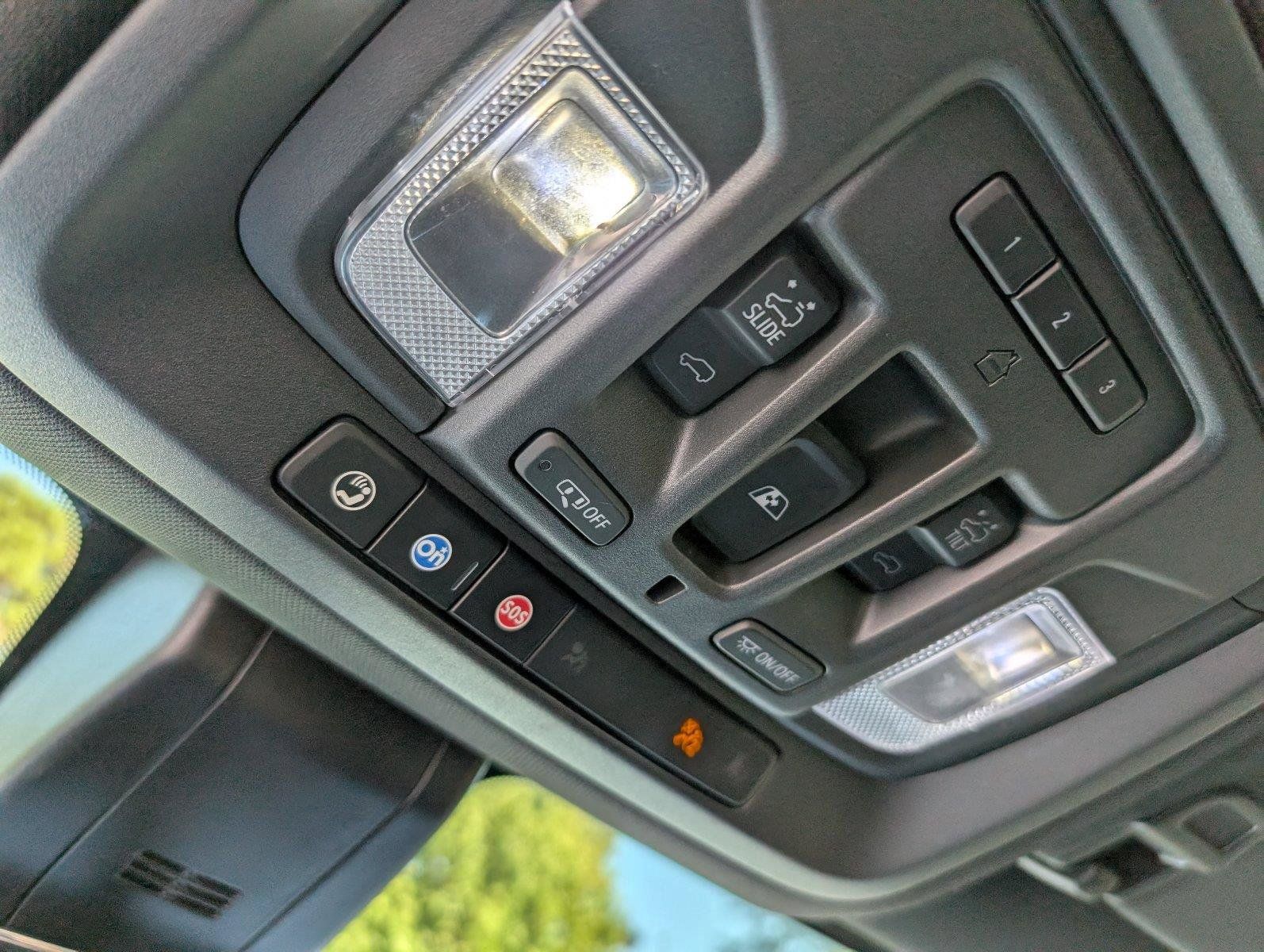 Used 2021 GMC Sierra 1500 AT4 w/ AT4 Carbonpro Edition AWD/4WD image 24