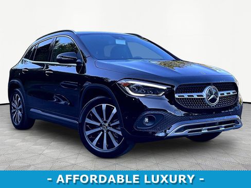 Used 2021 Mercedes-Benz GLA 250 4MATIC image 3
