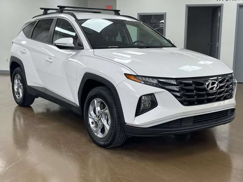 Certified 2023 Hyundai Tucson SEL AWD/4WD image 3