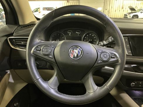 Used 2021 Buick Enclave Essence w/ Sound and Sites Package AWD/4WD image 20