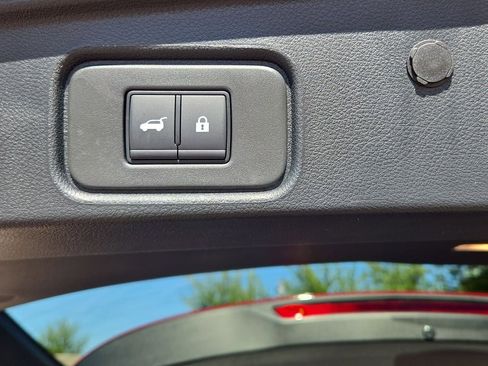 New 2026 Nissan Pathfinder SV FWD image 12