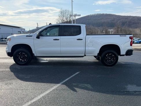 Used 2022 Chevrolet Silverado 1500 LT Trail Boss w/ Protection Package image 17