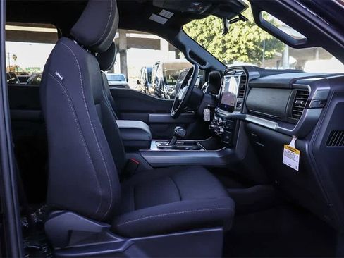 New 2026 Ford F150 XLT w/ XLT Black Appearance Package image 18