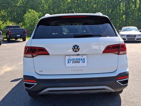 Used 2023 Volkswagen Taos SE FWD image 5