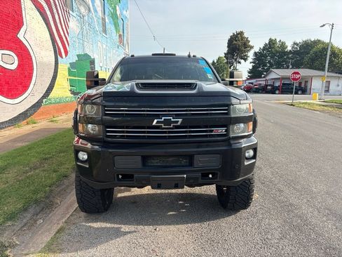 Used 2017 Chevrolet Silverado 2500 LTZ w/ Duramax Plus Package AWD/4WD image 11