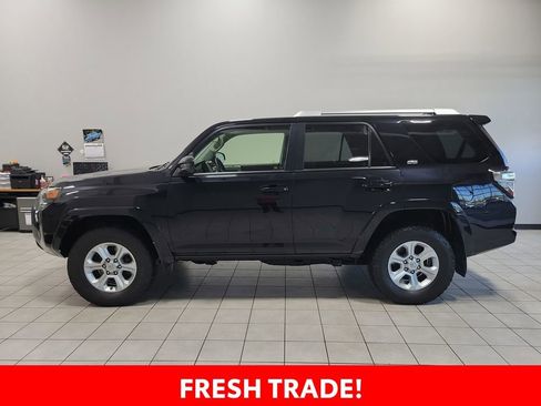 Used 2018 Toyota 4Runner SR5 image 8