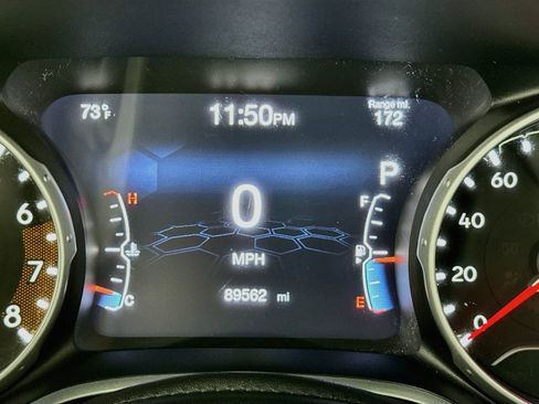Used 2018 Jeep Compass Latitude w/ Popular Equipment Group AWD/4WD image 13