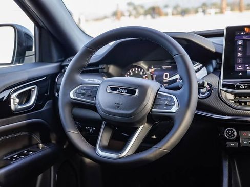 New 2026 Jeep Compass Latitude AWD/4WD image 16