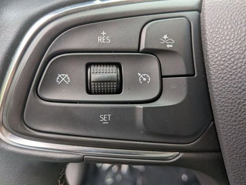 Used 2024 Buick Encore GX Preferred FWD image 19