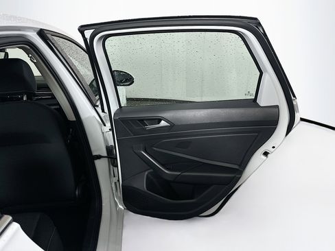 Used 2025 Volkswagen Jetta S image 29