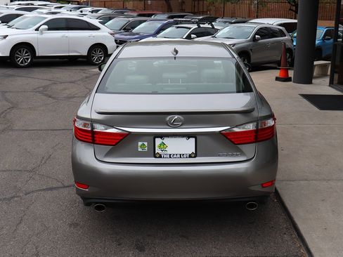 Used 2015 Lexus ES 350 FWD image 10