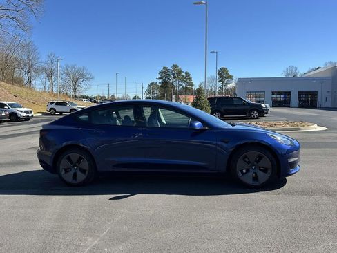 Used 2023 Tesla Model 3 Standard Range image 25