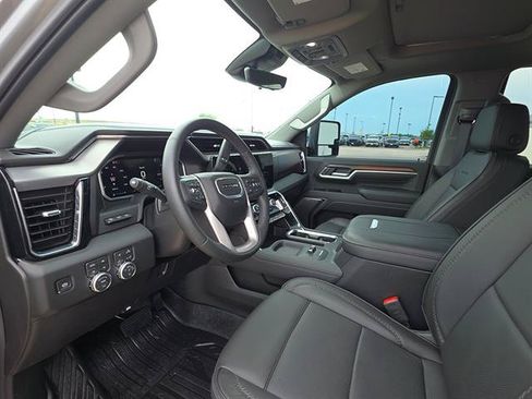 Used 2026 GMC Sierra 3500 Denali w/ Denali Reserve Package AWD/4WD image 15