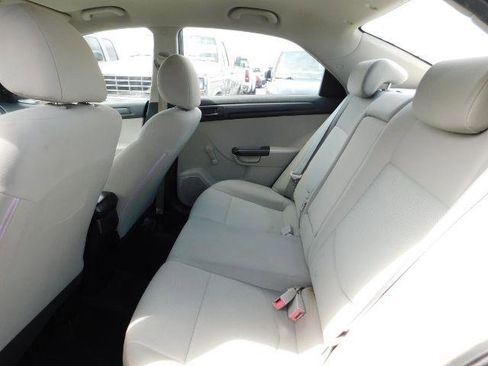 Used 2010 Kia Forte LX w/ Convenience Pkg image 13