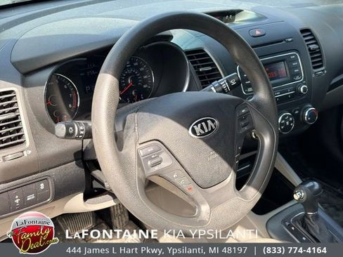 Used 2015 Kia Forte LX image 12