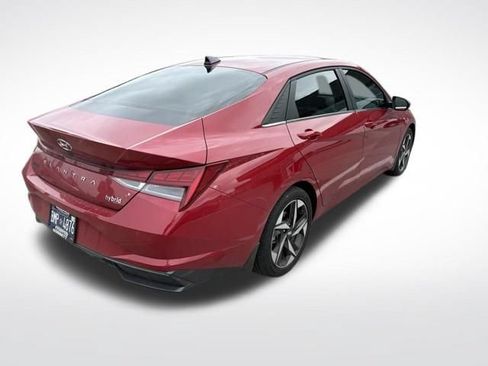 Used 2023 Hyundai Elantra Limited w/ Cargo Package FWD image 9