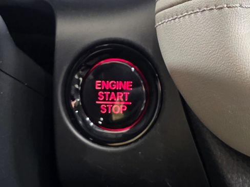 Used 2023 Honda HR-V LX image 30