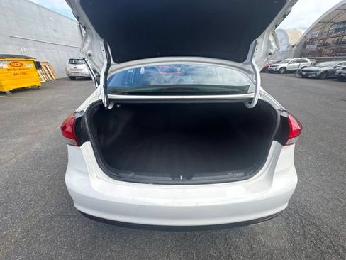 Used 2018 Kia Forte S FWD image 12