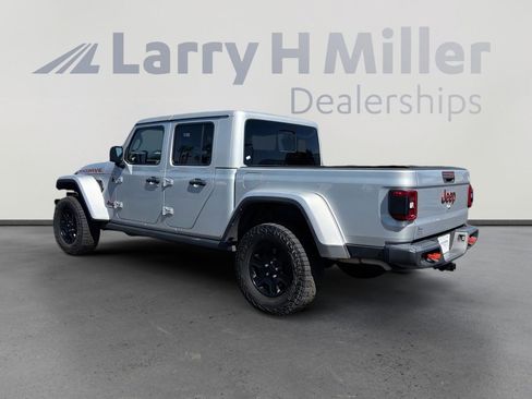 Used 2022 Jeep Gladiator Mojave w/ LED Lighting Group AWD/4WD image 4