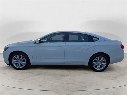 Used 2018 Chevrolet Impala LT image 2