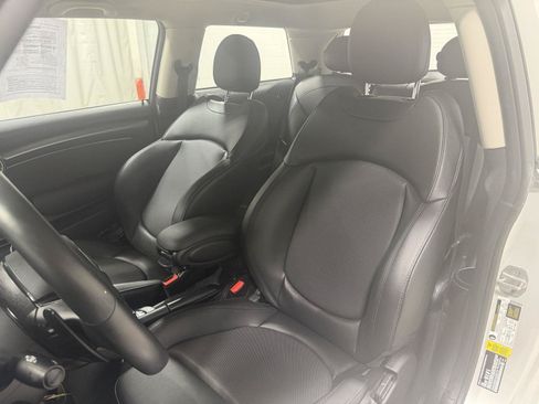 Used 2022 MINI Cooper S w/ Premium Package FWD image 4