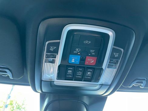New 2026 RAM 2500 Laramie AWD/4WD image 15