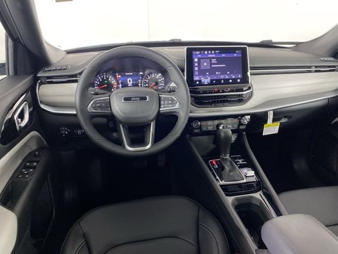 New 2026 Jeep Compass Limited AWD/4WD image 37