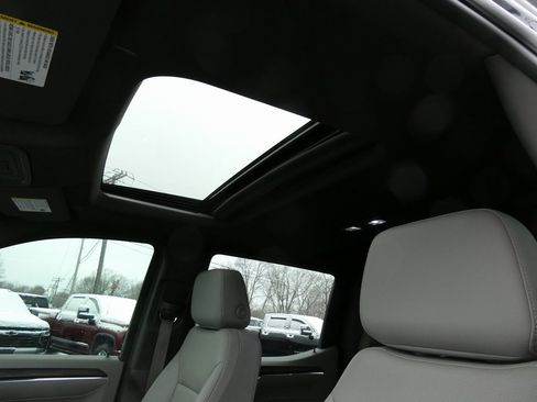 Certified 2023 GMC Sierra 1500 SLT w/ SLT Premium Plus Package image 23