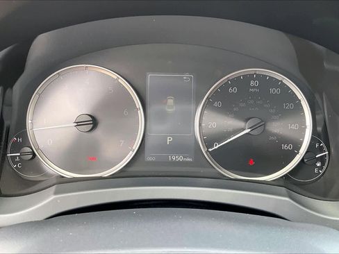 Used 2025 Lexus IS 350 F Sport image 24