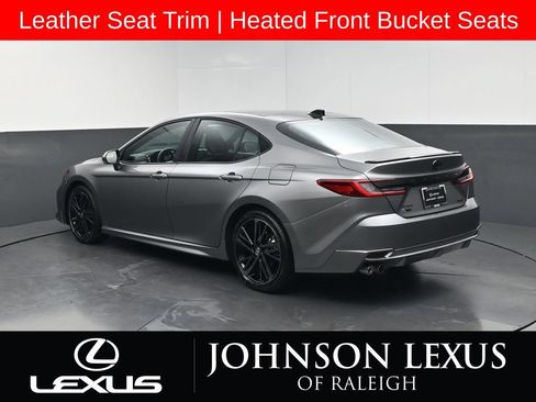 Used 2025 Toyota Camry XSE FWD image 7