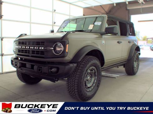 Used 2025 Ford Bronco Big Bend w/ Sasquatch Package AWD/4WD image 1
