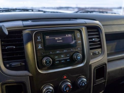 Used 2017 RAM 3500 Tradesman w/ Chrome Appearance Group image 23