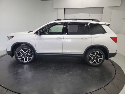 Certified 2023 Honda Passport Elite image 5