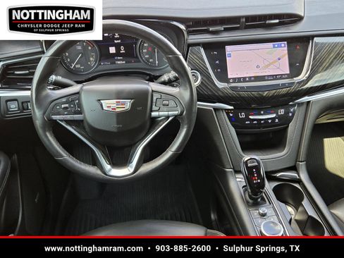 Used 2022 Cadillac XT6 Premium Luxury w/ Technology Package image 9