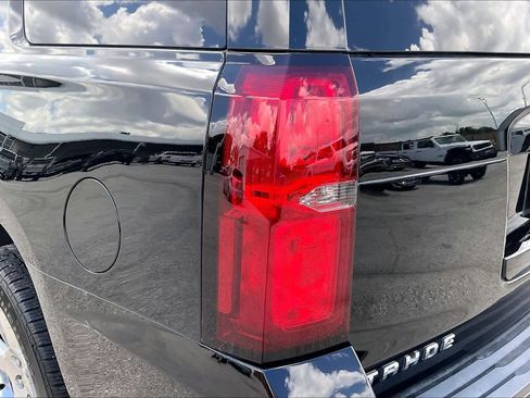 Used 2018 Chevrolet Tahoe LT RWD image 29