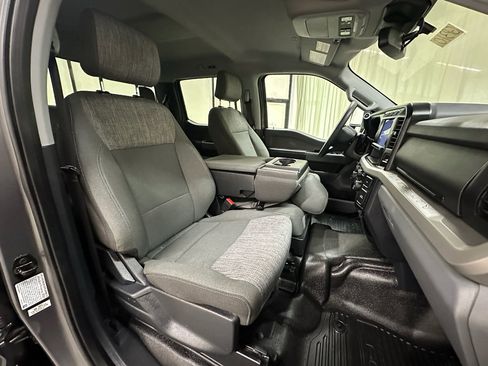 Used 2023 Ford F350 XLT image 22