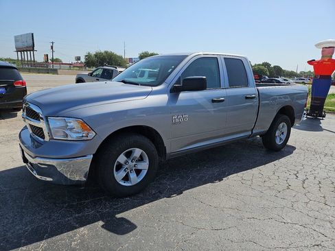 Used 2024 RAM 1500 Classic SLT RWD image 5
