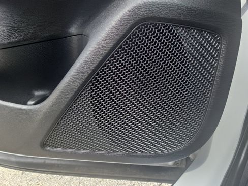 Used 2023 Mitsubishi Outlander SE Black Edition FWD image 26