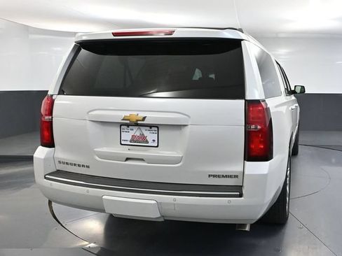 Used 2019 Chevrolet Suburban Premier w/ Premier Plus Edition AWD/4WD image 6